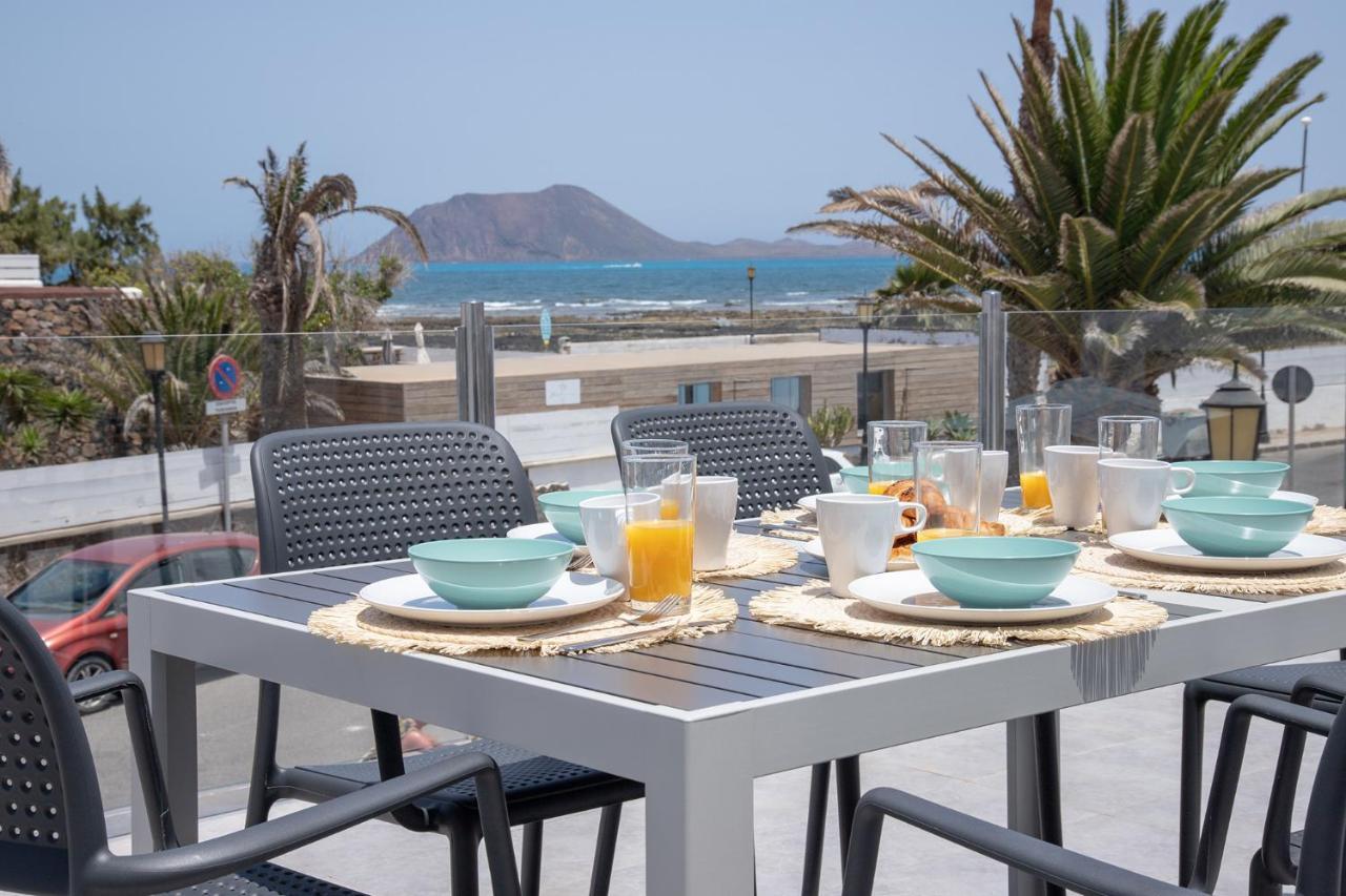 Apartment Holiday 2 Beachfront Corralejo By Holidays Home Екстер'єр фото