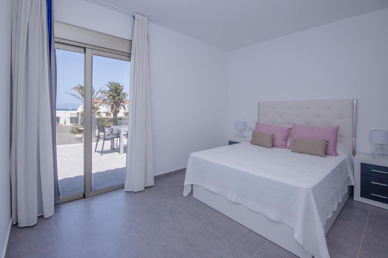 Apartment Holiday 2 Beachfront Corralejo By Holidays Home Екстер'єр фото