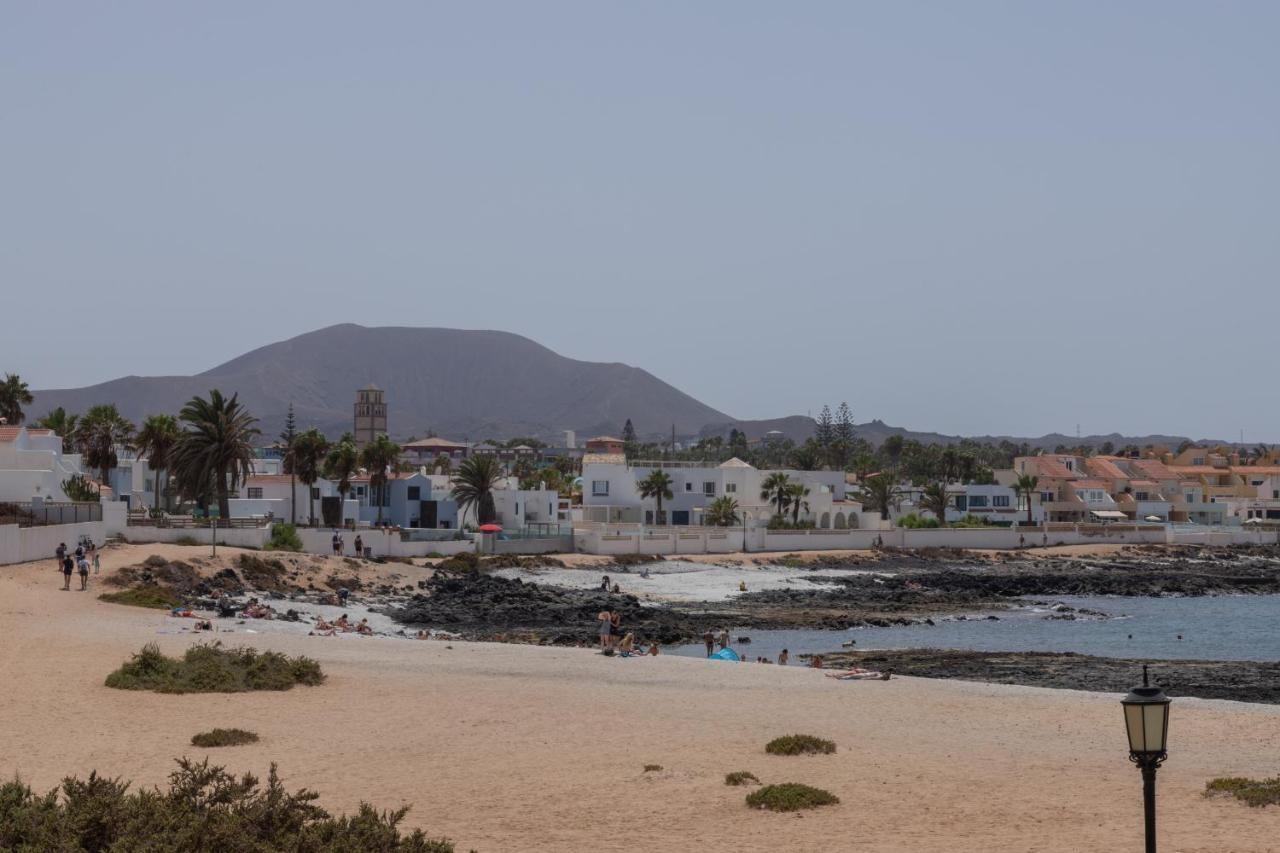 Apartment Holiday 2 Beachfront Corralejo By Holidays Home Екстер'єр фото