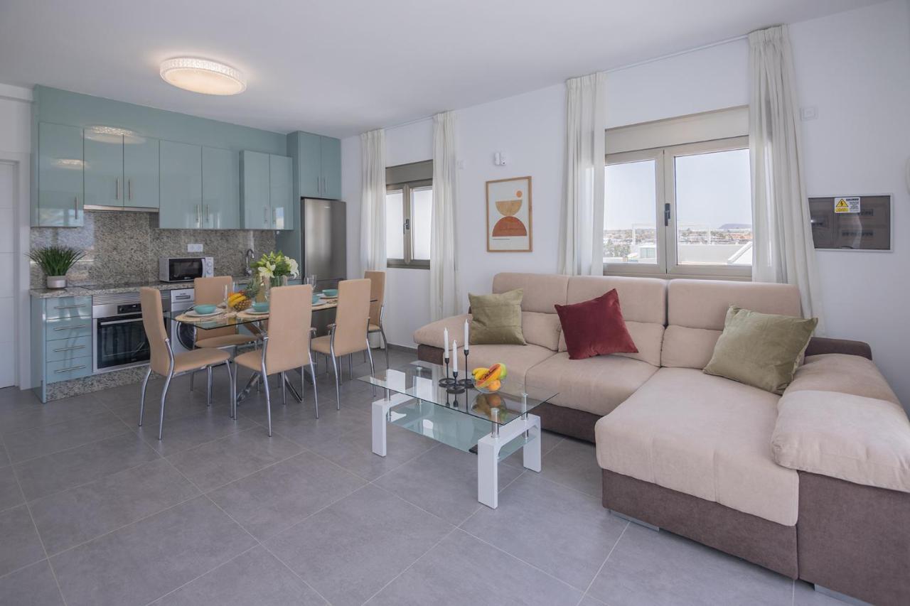 Apartment Holiday 2 Beachfront Corralejo By Holidays Home Екстер'єр фото