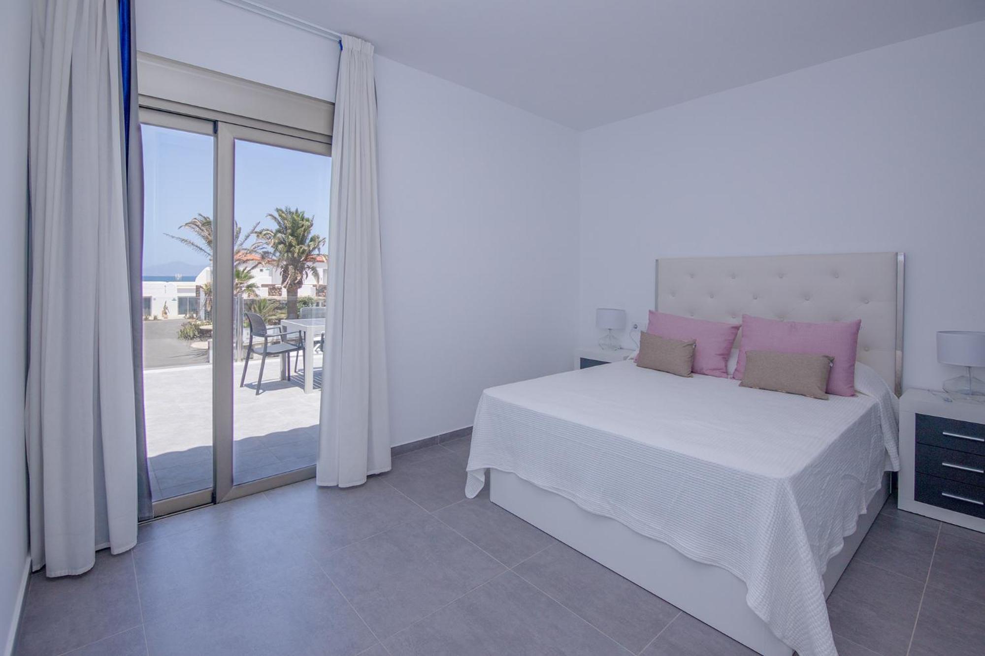 Apartment Holiday 2 Beachfront Corralejo By Holidays Home Екстер'єр фото